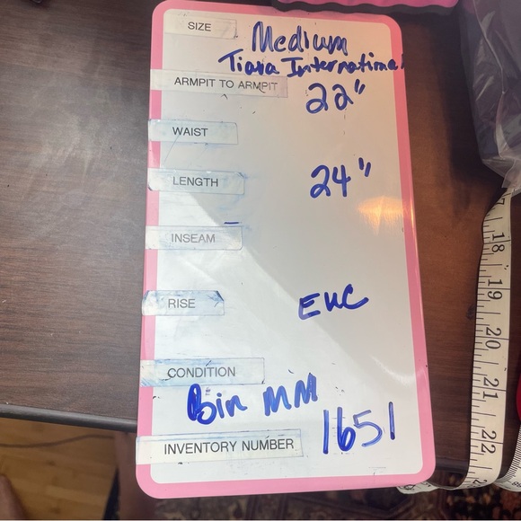 Vintage Tiara International Winter Turtleneck Sweater Size Medium - Picture 15 of 15